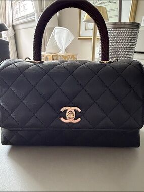 Chanel coco handle small size
